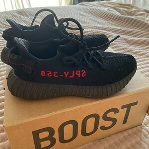 Yeezy Boost 350 V2